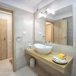 Coresi Rezidence & Apartment *