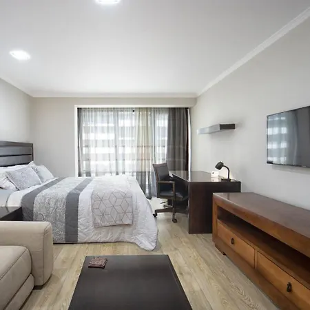 Apartman Coresi Rezidence & *