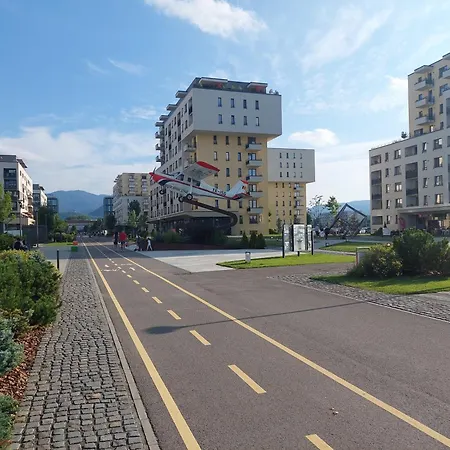 Apartmán Coresi Rezidence & *