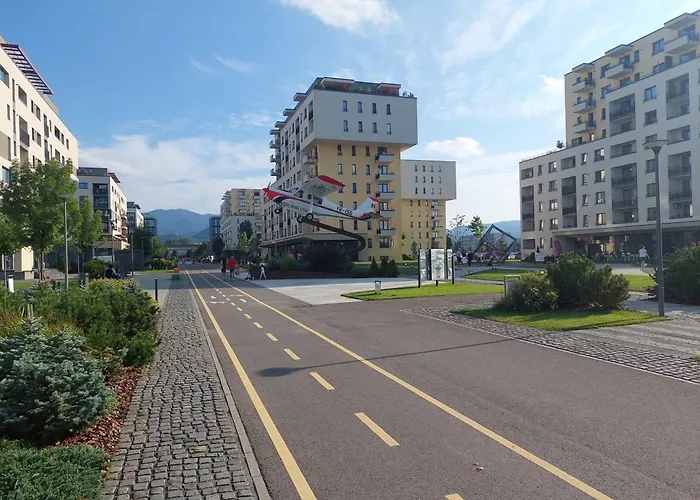 Apartment Coresi Rezidence & *