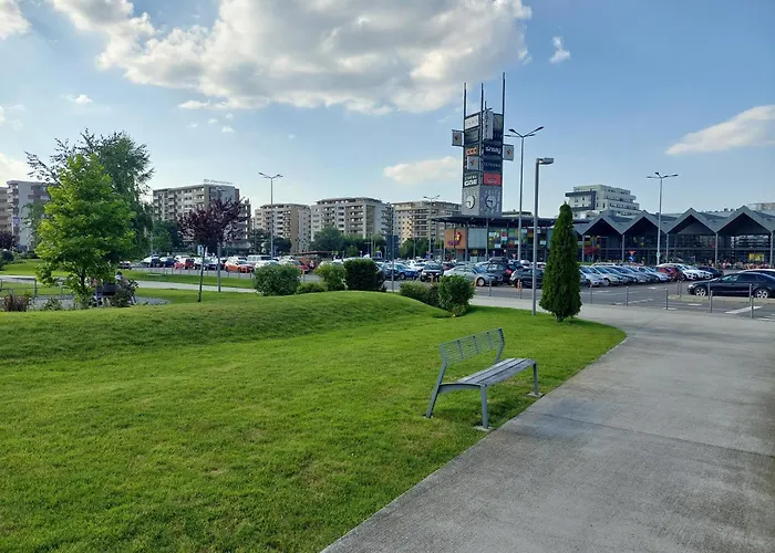 Апартаменты Coresi Rezidence & *